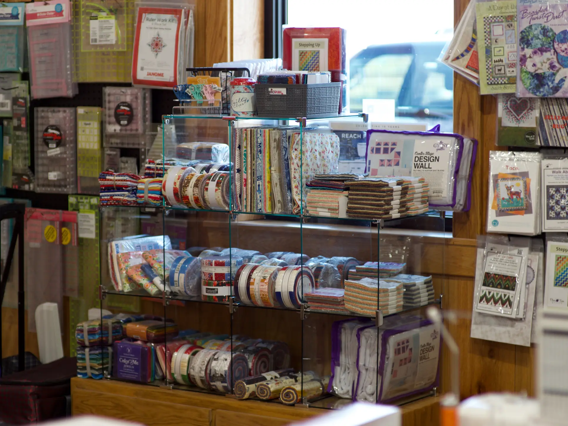 Pre-cut fabric bundles and charm packs